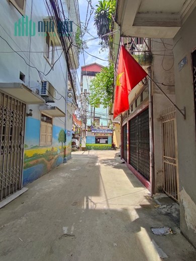 CẦN BÁN NHÀ GẤP PHỐ YÊN LÃNG: 52M2 x 5 TẦNG, 6 NGỦ, NGÕ THÔNG, GẦN Ô TÔ, CHỈ 5.9 TỶ.
