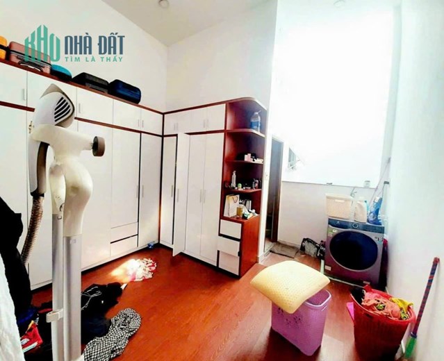 Bán nhà HXH , Hương Lộ 2 Bình Tân , dt 80m2 ngang 4m , 2 Tầng BTCT .