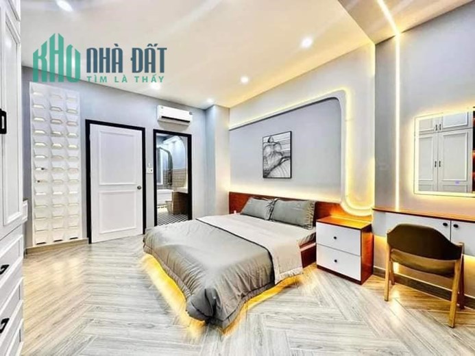 Bán Gấp Nhà HXH Phường 13 Tân Bình, 54m2, 4 Tầng, Nhà Mới Đẹp, Nhỉnh 6 Tỷ