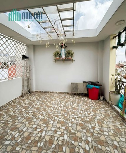 PHÚ NHUẬN - 5 TẦNG   - NHỈNH 4 TỶ - Thích Quảng Đức  5.8 × 5