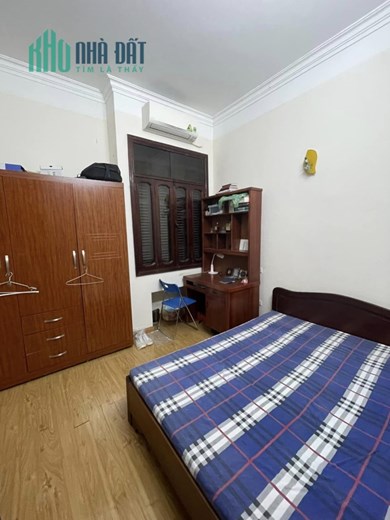 Bán nhà Vân Hồ, HBT gần CV Thống Nhất 36m, 4T, MT 3.6m, ngõ rộng, nhà tốt, chỉ 3.8 tỷ