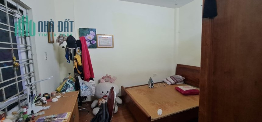 Bán nhà 22 Tôn Thất Tùng, Đống Đa 45m, 5T, lô góc, nhà đẹp, ngõ nông, chỉ 5.5 tỷ