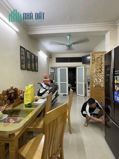 Bán nhà Lệnh Cư, Khâm Thiên Đống Đa 32m, 4T, ngõ thông, 2 thoáng, bagac phi, 3.6 tỷ