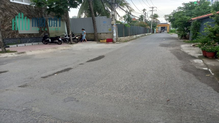 Bán nhà M.Tiền THẠNH LỘC 47 quận 12, 130m2, Ngan 5m, giá giảm còn 6.8 tỷ