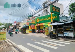 Bán nhà Phú Định _ Q8 _ 38m2 _ Ngang 7m 2 căn _ Chỉ: 2.9 Tỷ