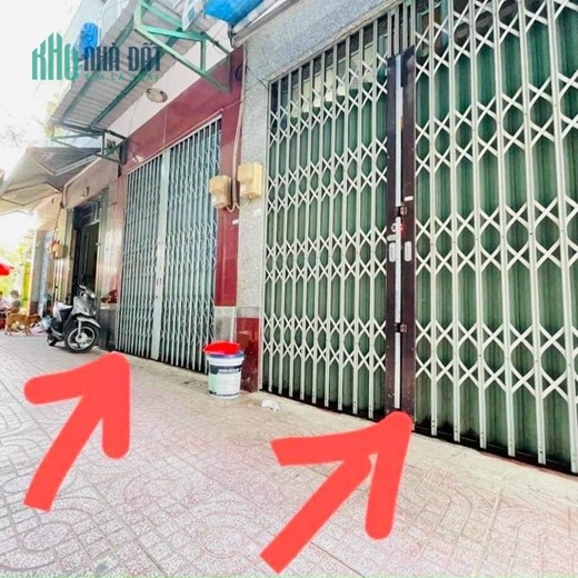 Bán nhà Phú Định _ Q8 _ 38m2 _ Ngang 7m 2 căn _ Chỉ: 2.9 Tỷ