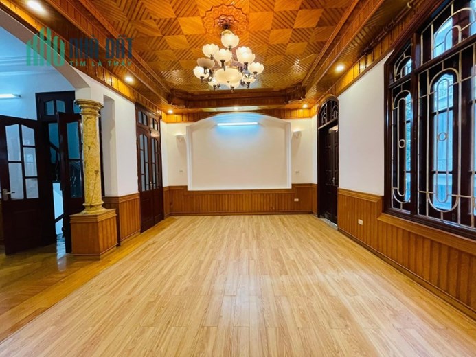 65m Mặt Tiền 5m Phố Chùa Láng. Chủ Cần Tiền Nên Muốn Bán Nhanh