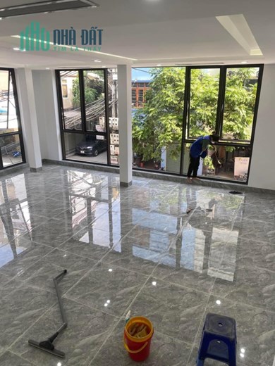 Hiếm Mặt Đường Hoàng Mai 61m 6 tầng thang máy ô tô qua nhà gần chợ KD quá đỉnh