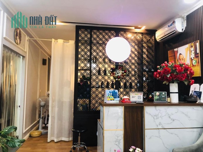 Bán nhà mặt Hồ Hoàng Cầu gần quận ủy Đống Đa 50m 5 tầng MT6m ô tô Kinh doanh đỉnh cao