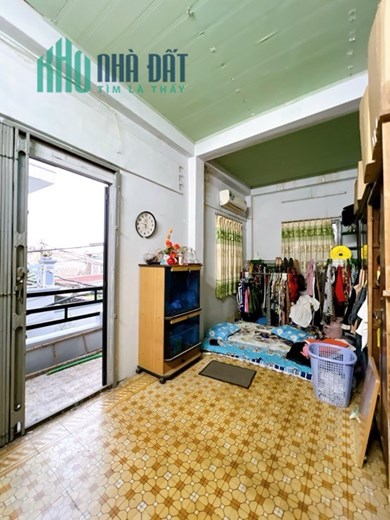 NHÀ ĐƯỜNG NGUYỄN KHOÁI, Q4, HẼM 4M, DT 6x7, 2 TẦNG, NHỈNH 5 TỶ.