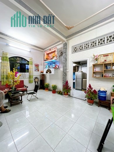 NHÀ ĐƯỜNG NGUYỄN KHOÁI, Q4, HẼM 4M, DT 6x7, 2 TẦNG, NHỈNH 5 TỶ.