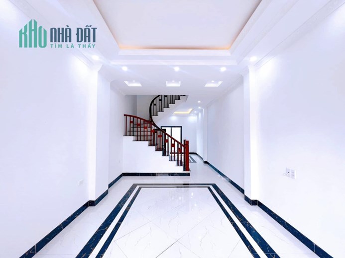 NHÀ THẠCH BÀN_ MỚI TINH_ 2 THOÁNG VĨNH VIỄN_ Ô TÔ ĐỖ CỔNG_ DIỆN TÍCH RỘNG _ GIÁ BÌNH DÂN