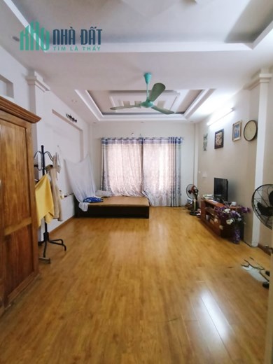 Bán nhà Gốc Đề, ngõ rộng kinh khủng, trước nhà tận 5m, DT45m2, giá 4.7 tỷ.