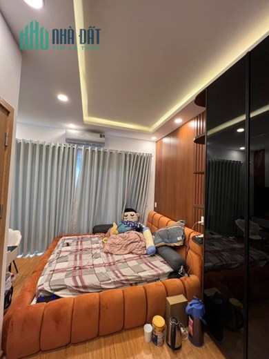 NHÀ ĐẸP Q6 Ở NGAY-BỀ NGANG KHỦNG 4.8M- HẺM THÔNG.CHỦ CẦN BÁN GÂP