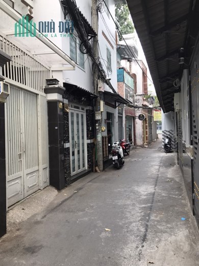 Cần bán nhà phố 3.2 x 12.6m nở hậu 4.5m 1 trệt 3 lầu Trường Sa Phú Nhuận TP.HCM