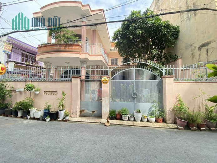 SIÊU PHẨM BIỆT THỰ Đường Nguyễn Cửu Đàm, Quận Tân Phú, 185m2(12x15.5), 2 TẦNG