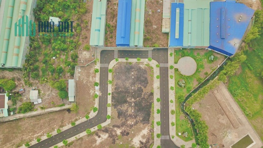 Đất   Ngộp Giáp Mặt Tiền Ql13, Ngay Nam An Bàu Bàng Giá Chỉ Từ 1 Tỷ 550 Trên Một Nền