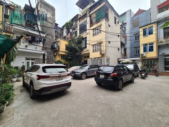 Bán nhà ngõ 133 Nguyễn Văn Cừ, oto 7 chỗ đỗ cửa chỉ 1 tỷ 9. LH: 0936123469