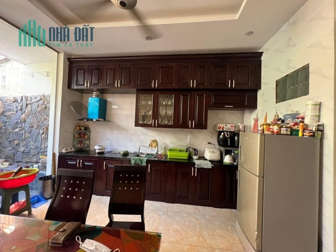 BÁN GẤP NHÀ ĐẸP NGAY NGÃ TƯ- TRẦN ĐẠI NGHĨA - ĐẠI LA - HAI BÀ TRƯNG 76m 5 TẦNG GIÁ 7,5 TỶ