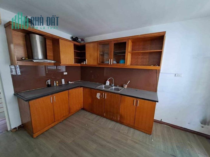 Cho thuê nhà Trần Cung 35m2, 3T, 3N, đủ đồ, 7.5 tr, Bắc Từ Liêm.