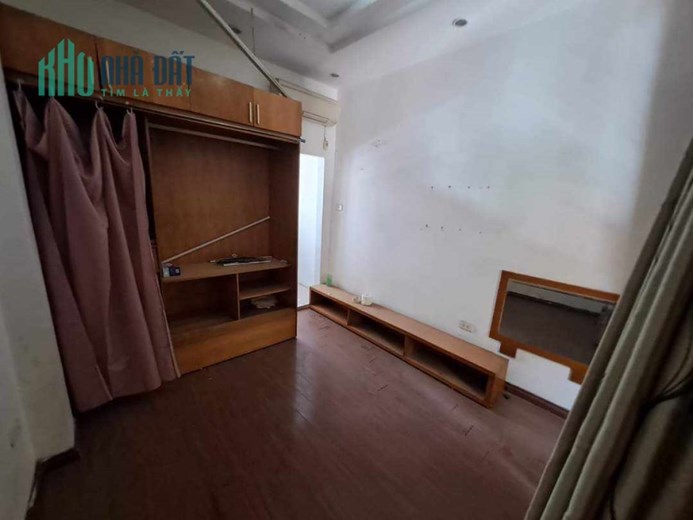 Cho thuê nhà Trần Cung 35m2, 3T, 3N, đủ đồ, 7.5 tr, Bắc Từ Liêm.
