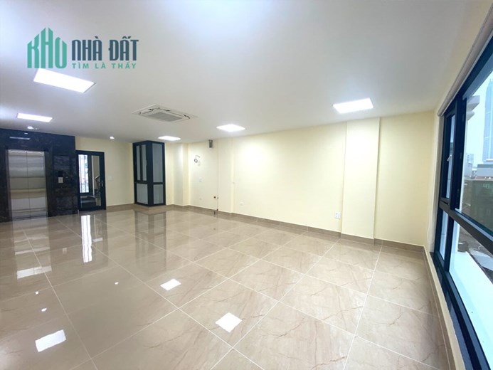 Bán Nhanh Tòa Văn Phòng 7 Tầng Mặt Phố Dịch Vọng.Vị Trí Đắc Địa. Giá 50 TỶ