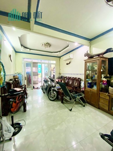 BÁN NHÀ HXH Nguyễn Cửu Đàm giao Tân Sơn Nhì, Tân Phú 59m2, HẺM 5m, NHỈNH 5 TỶ