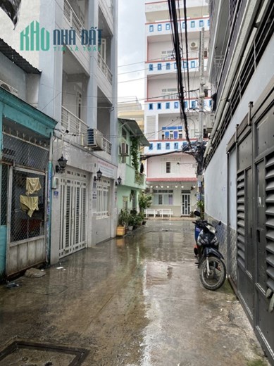 BÁN NHÀ HXH Nguyễn Cửu Đàm giao Tân Sơn Nhì, Tân Phú 59m2, HẺM 5m, NHỈNH 5 TỶ
