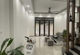 NHÀ MỚI, TƯƠNG LAI 2 MẶT NGÕ, GẦN PHỐ , HỘ KHẨU HAI BÀ TRƯNG, TIỆN ÍCH BẠT NGÀN , ĐI ĐÂU CŨNG TIỆN