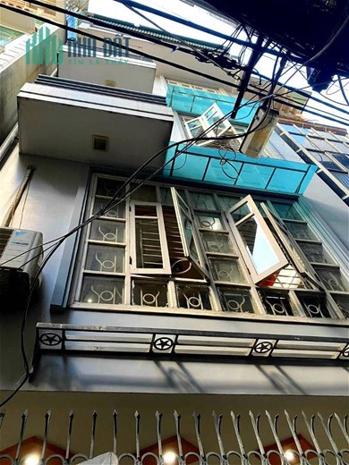 Bán nhà thạch bàn long biên 52m2 5 tầng mt 6m hơn 3 tỷ
