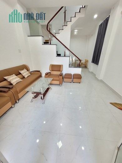 NHỈNH 5 TỶ -NHÀ ĐẸP Ở NGAY -HXH 2 MẶT THOÁNG - TẶNG NỘI THẤT