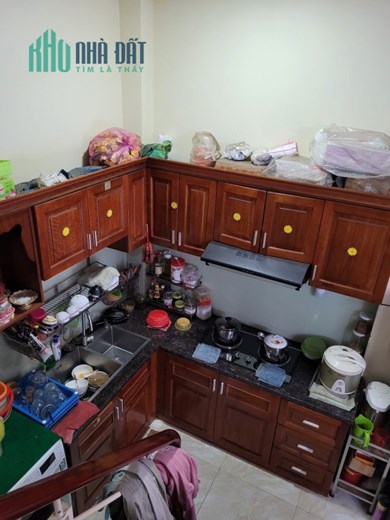 P10 - Tân Bình - 4 tầng Bê tông Cốt thép - Dt 35 m 2 - Gía chỉ  5.8 tỷ
