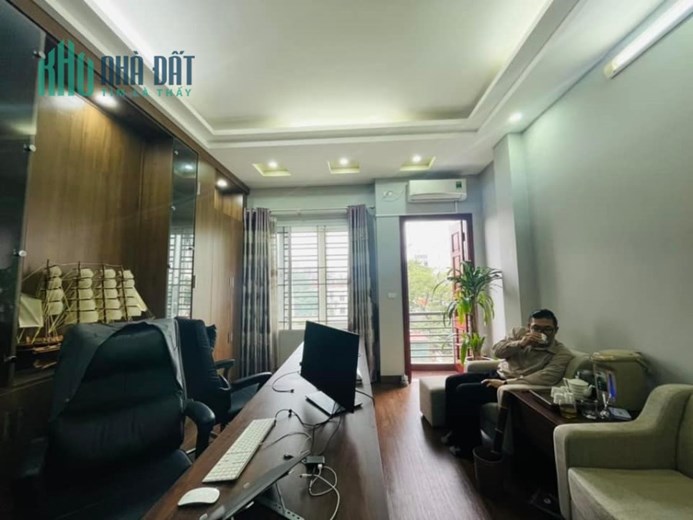 60m Mặt Tiền 5.5m Phố Phương Mai Đống Đa. Lô Góc Mặt Hồ Kinh Doanh Đỉnh. Chủ Muốn Bán Nhanh