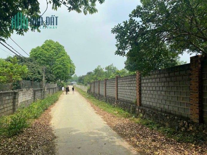 HIẾM CÓ KHÓ TÌM 5500M2 800 THỔ CƯ CẠNH SÂN GOLF SKY LAKE GIÁ RẺ