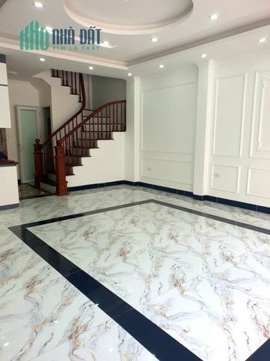 Siêu phẩm Thạch Bàn ,Long Biên 51m2 ,5 tầng ,Mt 5.1m ,thang máy ,oto đỗ cửa giá nhỉnh 6 tỷ