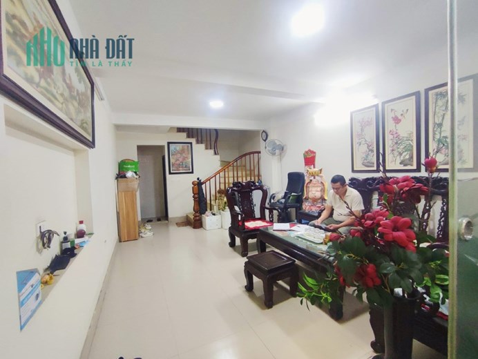 CẦN BÁN NHÀ NGÕ 105 PHỐ LÁNG HẠ: 52M2 x 5 TẦNG, NGÕ TO, Ô TÔ ĐỖ GẦN NHÀ, 5.89 TỶ