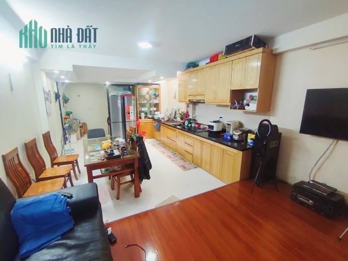 CẦN BÁN NHÀ NGÕ 105 PHỐ LÁNG HẠ: 52M2 x 5 TẦNG, NGÕ TO, Ô TÔ ĐỖ GẦN NHÀ, 5.89 TỶ