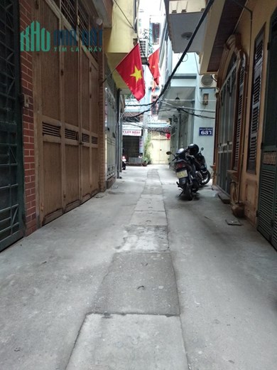 CẦN BÁN NHÀ NGÕ 105 PHỐ LÁNG HẠ: 52M2 x 5 TẦNG, NGÕ TO, Ô TÔ ĐỖ GẦN NHÀ, 5.89 TỶ