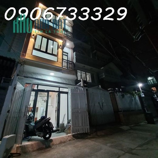 Bán nhà 4 tầng 4x12m ô tô ngủ trong nhà Q7 chỉ nhỉnh 6 tỷ