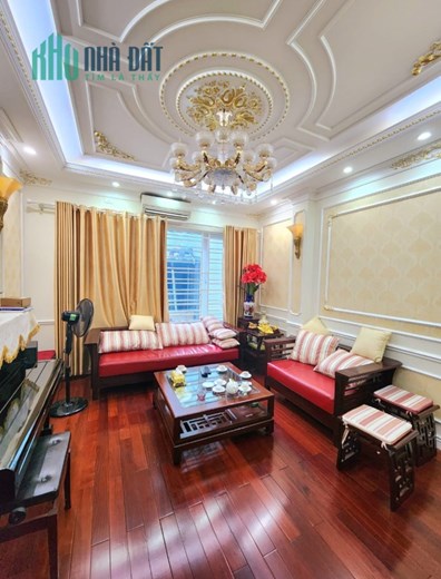 BÁN NHÀ NGUYỄN CHÍ THANH, Ô TÔ, LÔ GÓC, KD, 65M2 4T MT5.5M, GIÁ 12.9 TỶ