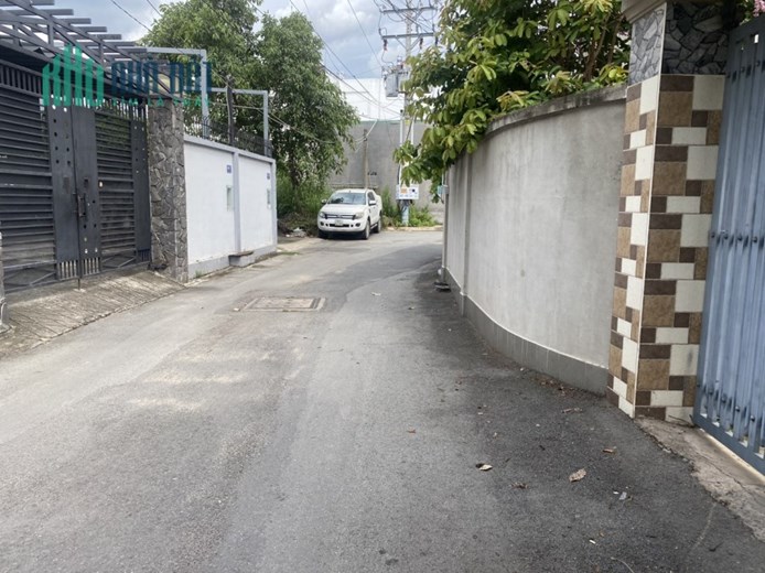 Bán nhà 76m2 P. Linh Đông. 5x16, 2 tầng BTCT vuông, HXH. Chỉ 4.6 tỷ