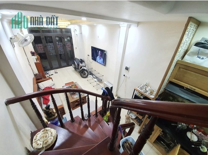AN DƯƠNG- TÂY HỒ- NHÀ ĐẸP - 1 NHÀ RA PHỐ - KINH DOANH - SỔ ĐỎ HOA HẬU  30m, 5T,  mt  3,4m, 4,6 tỷ