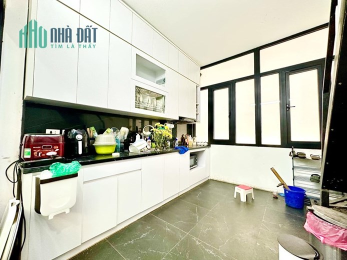 BÁN NHÀ LINH QUANG 10M RA Ô TÔ TRÁNH FULL NỘI THẤT 63M 6TY5