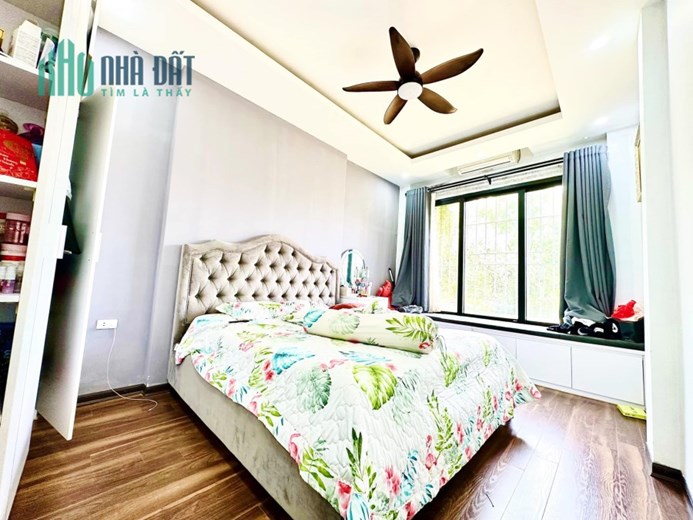 BÁN NHÀ LINH QUANG 10M RA Ô TÔ TRÁNH FULL NỘI THẤT 63M 6TY5