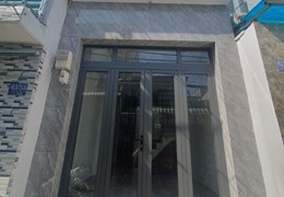 CÁCH PHỐ ĐI BỘ NGUYỄN HUỆ QUẬN 1 CHỈ 1KM -NHÀ MỚI Ở LIỀN - HẺM BA GÁC -THÔNG TỨ TUNG - Chỉ: 2.73 tỷ