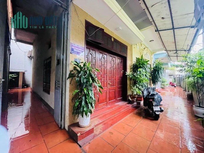 HÀNG XÓM VĂN QUÁN - LÔ GÓC 3 MẶT NGÕ - 20M RA MẶT PHỐ - NHÀ ĐẸP Ở NGAY - 39m, Mt4m, 4tỷ 2