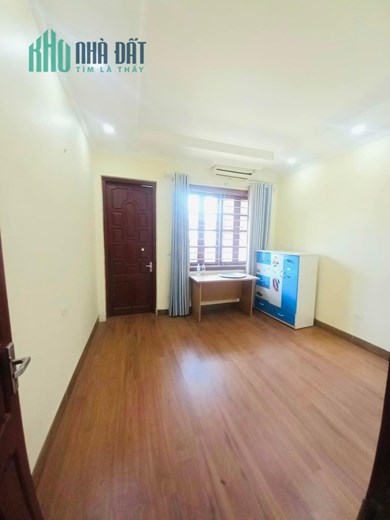 HÀNG XÓM VĂN QUÁN - LÔ GÓC 3 MẶT NGÕ - 20M RA MẶT PHỐ - NHÀ ĐẸP Ở NGAY - 39m, Mt4m, 4tỷ 2