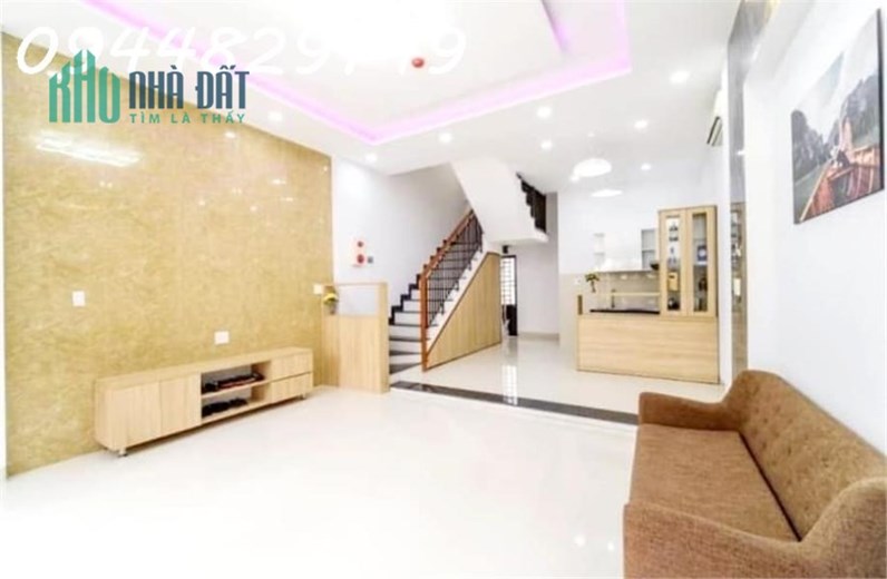 BÁN Hotel 5 tầng mới toanh, khu phố AN THƯỢNG, Đà Nẵng - Doanh thu 25 triệu/ tháng - GIÁ GẤP CHỈ