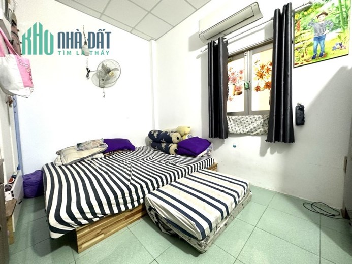 Bán nhà HXH Lê Trọng Tấn TP 70m2 2T ngang 4m sổ vuông vức giá chỉ 5 tỷxx