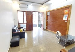 Tập thể Phạm Ngọc Thạch tầng 2, full nội thất,  thoáng sáng 75m, Ô TÔ.